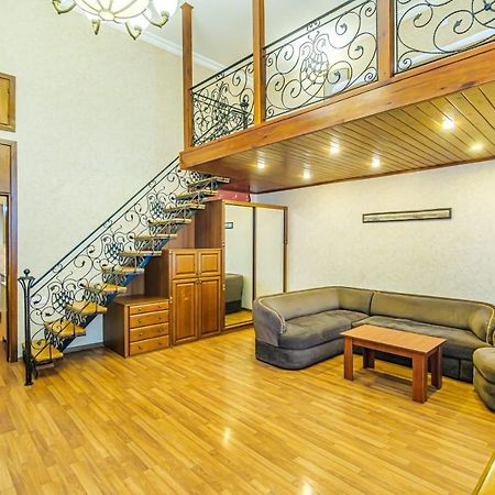 Nizami Street 2 Room Luxe House Baku Exterior photo